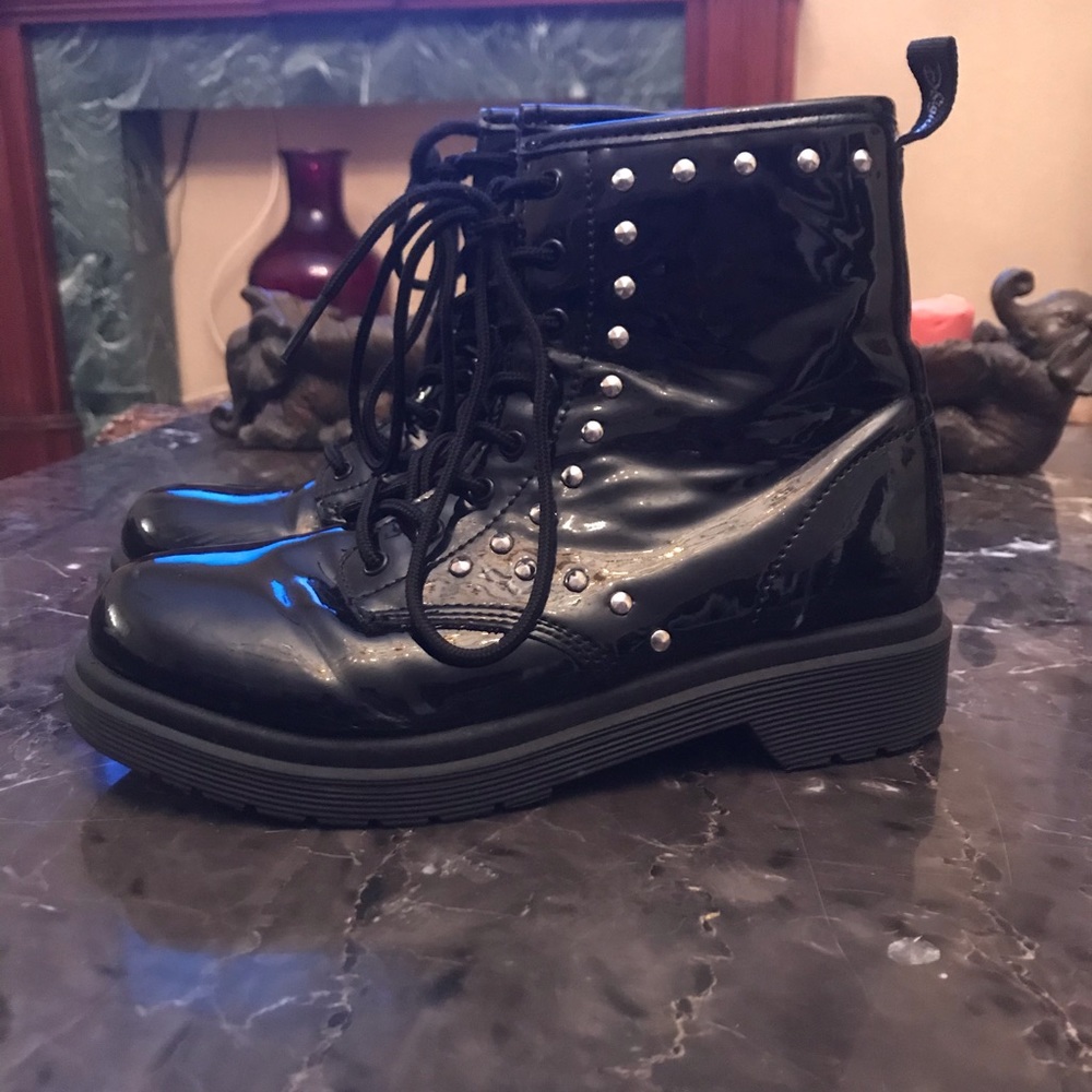 Disney Descendants Isle Girl's Combat Boots